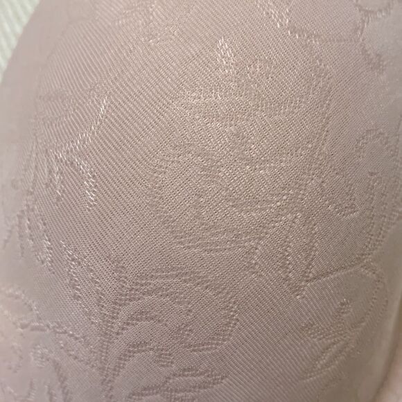 NATORI underwire bra adjustable straps neutral color women size 32D - Picture 4 of 9